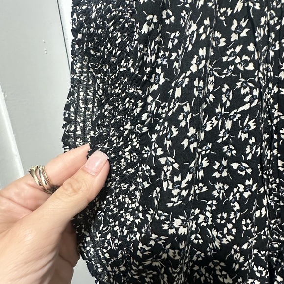 Free People One Fine Day Mini Floral Black Dress Size Small EUC Babydoll - Picture 3 of 4